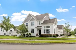 2 Phoebe St, Methuen, MA 01844 - Photo 2