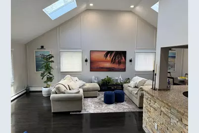 2 Temple St, Framingham, MA 01702 - Photo 6