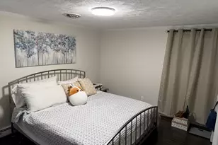 2 Temple St, Framingham, MA 01702 - Photo 20