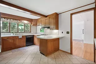 634 Glendale Rd, Wilbraham, MA 01095 - Photo 10
