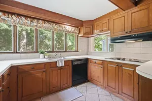634 Glendale Rd, Wilbraham, MA 01095 - Photo 14