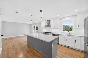 16 Neillian Way, Bedford, MA 01730 - Photo 1