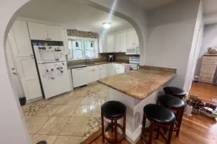 128 Groton Rd, Chelmsford, MA 01863 - Photo 2