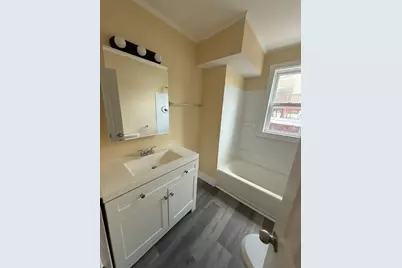 49 Camden St, Lynn, MA 01905 - Photo 8