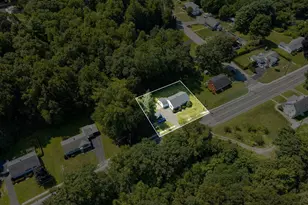 127 Springfield St, Palmer, MA 01069 - Photo 28