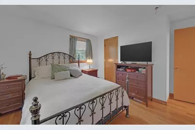 127 Springfield St, Palmer, MA 01069 - Photo 14
