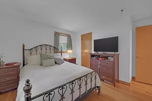 127 Springfield St, Palmer, MA 01069 - Photo 14