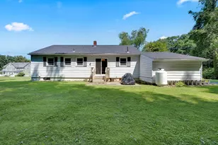 127 Springfield St, Palmer, MA 01069 - Photo 22