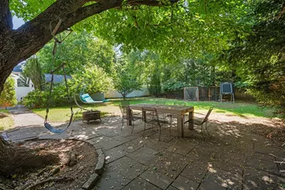 24 Holland St, Needham, MA 02492 - Photo 32