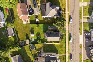 76 Howard St, Ludlow, MA 01056 - Photo 18