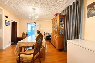 145-147 Hancock St, Springfield, MA 01109 - Photo 6