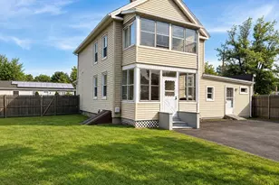 145-147 Hancock St, Springfield, MA 01109 - Photo 2