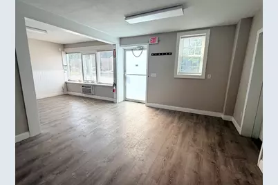 246 Montcalm Street #C, Chicopee, MA 01020 - Photo 6