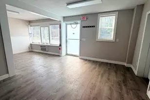 246 Montcalm St, Chicopee, MA 01020 - Photo 6