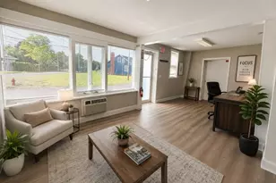 246 Montcalm St, Chicopee, MA 01020 - Photo 2