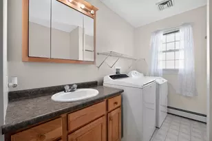 79 Emerald Dr, Lynn, MA 01904 - Photo 12