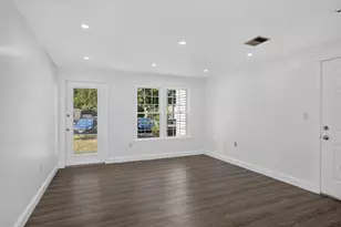 20 Walden Dr, Natick, MA 01760 - Photo 8