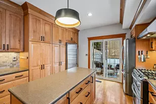 47 Emerald St, Medford, MA 02155 - Photo 12