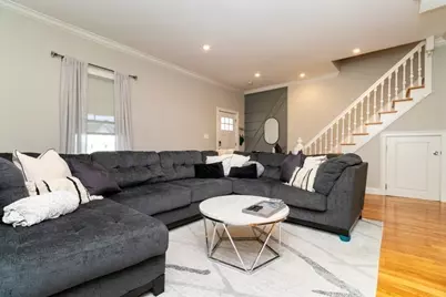 189 Shirley St #1, Winthrop, MA 02152 - Photo 2