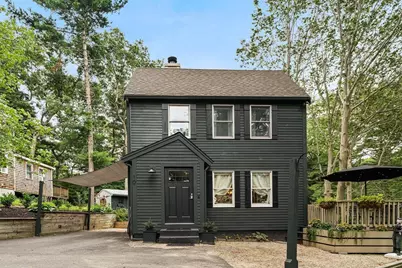 10 Marion Way, Pembroke, MA 02359 - Photo 2