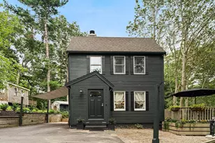 10 Marion Way, Pembroke, MA 02359 - Photo 2