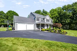 492 Sumner St, Stoughton, MA 02072 - Photo 34