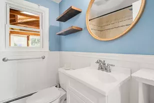 8 Vista Dr, Shrewsbury, MA 01545 - Photo 16