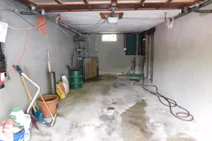 103 Chester St, West Springfield, MA 01089 - Photo 20