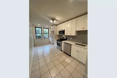 48 Endicott Street #2L, Salem, MA 01970 - Photo 4