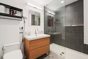 346 Congress St, Boston, MA 02210 - Photo 14