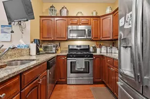 705 Autumn Ridge Dr, Ayer, MA 01432 - Photo 8