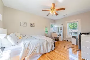 1136 N Pleasant St, Amherst, MA 01002 - Photo 34