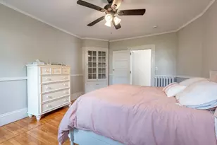 1136 N Pleasant St, Amherst, MA 01002 - Photo 18
