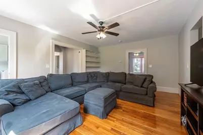 1136 N Pleasant St, Amherst, MA 01002 - Photo 16