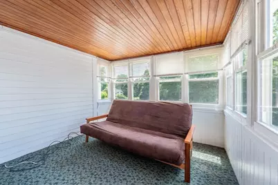 1136 N Pleasant St, Amherst, MA 01002 - Photo 28