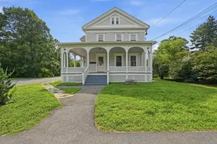 1136 N Pleasant St, Amherst, MA 01002 - Photo 1
