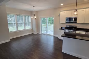 10 Wisteria Ln, Maynard, MA 01754 - Photo 6