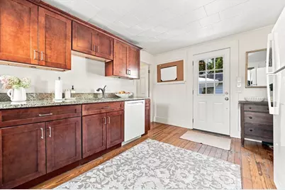 61 Central Street, Fitchburg, MA 01420 - Photo 10