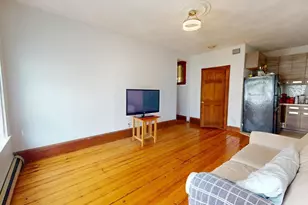 39 Temple St, Somerville, MA 02145 - Photo 2