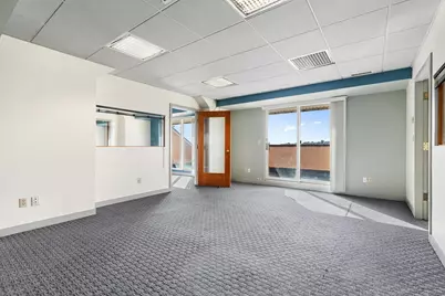 92 High St #T41-C, Medford, MA 02155 - Photo 6