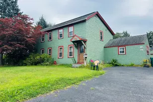 423 Water St, Clinton, MA 01510 - Photo 1