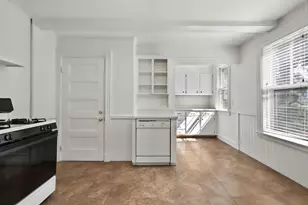 81 Avon, Somerville, MA 02143 - Photo 14
