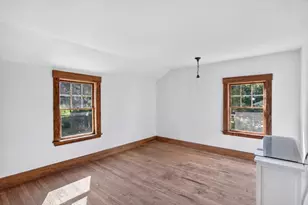 4 Oakland St, Mattapoisett, MA 02739 - Photo 12