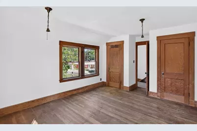 4 Oakland St, Mattapoisett, MA 02739 - Photo 10