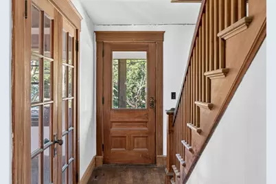 4 Oakland St, Mattapoisett, MA 02739 - Photo 8