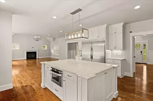 384 Country Club Way, Kingston, MA 02364 - Photo 12
