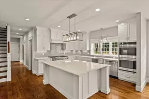 384 Country Club Way, Kingston, MA 02364 - Photo 10