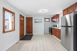 216 Crest Ave, Revere, MA 02151 - Photo 8