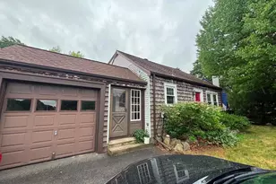 896 East St, Dedham, MA 02026 - Photo 2