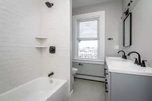 548 E Broadway, Boston, MA 02127 - Photo 4
